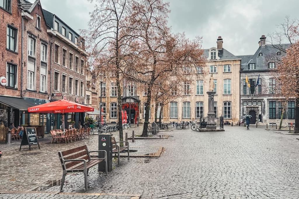 Mystic'S Lodge Antwerp Exterior photo